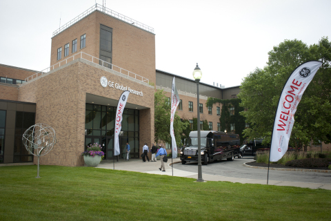 In July 2015, GE Global Research hosted the Industrial Internet Consortium's Summer Conference at its research campus in Niskayuna, NY. More than 500 participants from all over the world attended. The 3-day event included a world-class slate of speakers on IoT, 50 kiosk presentations and live technology demonstrations as well. (Photo: Business Wire)