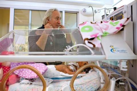 David K. Stevenson, MD, renowned neonatology leader at Lucile Packard Children's Hospital Stanford and Stanford Children's Health, is seen at work in our neonatal intensive care unit. He has been named recipient of the 2016 Joseph W. St. Geme Jr. Leadership Award by The Federation of Pediatric Organizations. Stevenson will be presented the award on April 30 at the Pediatric Academic Societies Meeting in Baltimore. (Photo: Business Wire)