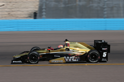 The Arrow Electronics No. 5 IndyCar, driven by James Hinchcliffe from Schmidt Peterson Motorsports. (Photo: Business Wire)