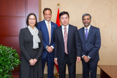 Ya Xue, China Director of Delos; Paul Scialla, Delos Founder and CEO; Ming Li, Chairman of Sino-Ocean Land; and Mahesh Ramanujam, Chief Operating Officer, U.S. Green Building Council and President, Green Business Certification Inc. (Photo: Business Wire)