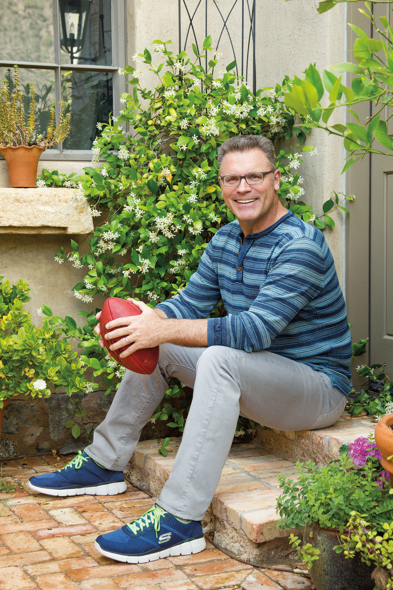 Howie Long Enters the Game for Skechers 