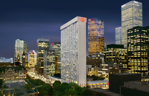 Sheraton's flagship hotel in Canada, Sheraton Centre Toronto Hotel, Completes $120 Million Renovation (Photo: Business Wire)