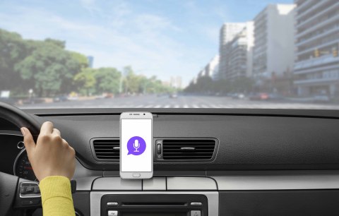 The Logi ZeroTouch Air Vent smart car mount for Android smartphones triggers Logitech's voice-controlled app when you dock your phone in the car. (Photo: Business Wire)