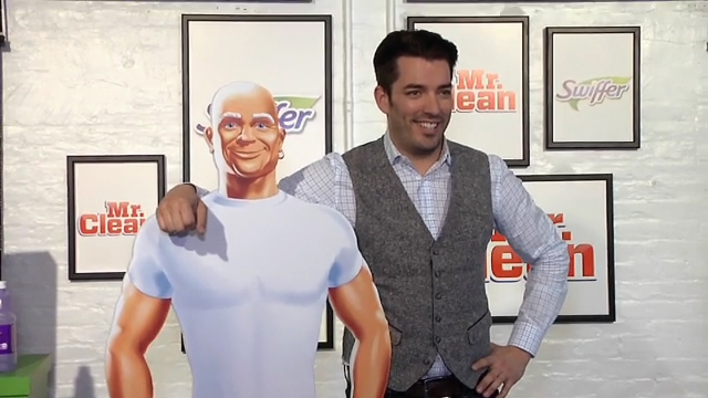 Jonathan Scott Joins Swiffer and Mr. Clean to Celebrate Movers and the Clean Slate that Comes with a New Home