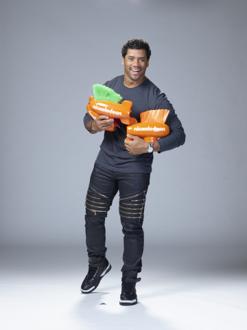 Seattle Seahawks Quarterback Russell Wilson Returns as Host of Nickelodeon's 'Kids' Choice Sports 2016,' Sunday, July 17, at 8 p.m. (ET/PT) (Photo: Nickelodeon)