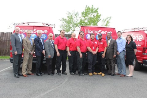 Pictured above, L to R: John Spenard - CHRO & EVP Human Resources (HSUSA); Mark Crook - SVP Energy Services (HSUSA), John Kitzie - COO (HSUSA), Tony Quintas - Director of Student Services (Lincoln Tech), Genti Shatku - Energy Services HVAC Technician (HSUSA), Joe Mangino - Energy Services HVAC Technician & Local 3 Union Rep (HSUSA), Michael Downes - Energy Services HVAC Technician (HSUSA), Joseph Silva - Lincoln Tech Student, Daniel Vera - Lincoln Tech Student, Dr. Kevin Kirkley - Campus President (Lincoln Tech), Evan Doblin - Manager, Talent Acquisition (HSUSA) & Courtney Woodward - Career Services Representative (Lincoln Tech) (Photo: Business Wire)