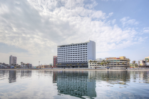 DoubleTree by Hilton Announces Opening of New Hotel in Veracruz, Mexico (Photo: Business Wire)