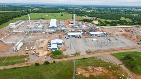 Enable Midstream's Bradley II plant is now fully operational alongside its Bradley I plant in Grady County, Oklahoma. The additional plant enhances Enable's market-leading natural gas gathering and processing capabilities in the prominent SCOOP and STACK plays. (Photo: Business Wire)