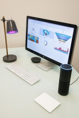 Sisense BI Virtually Everywhere brings IoT and AI to business with Amazon Echo and an IoT lightbulb (Photo: Business Wire)