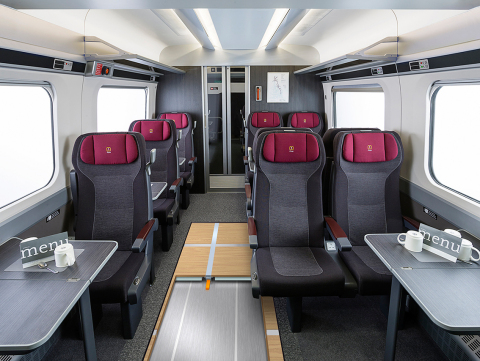 Vibration-isolating floating floors from Getzner improve comfort levels and have a positive effect on the capacity of the trains. (Photo:Hitachi Rail Europe)