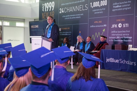 JetBlue's Chief Executive Officer and President, Robin Hayes congratulates the first graduates of JetBlue's employer-sponsored college degree program - JetBlue Scholars. (Photo: Business Wire)
