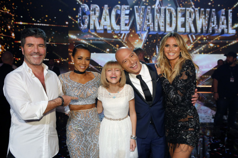 Season 11 America's Got Talent Winner Grace VanderWaal with Judges Simon Cowell, Mel B, Howie Mandel and Heidi Klum (Photo: Business Wire)