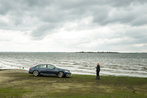 Acclaimed photographer Annie Leibovitz called on memories of childhood trips and the romance of the open road as inspiration for a series of photographs to introduce the highly anticipated 2017 Lincoln Continental. (Photo: Business Wire)