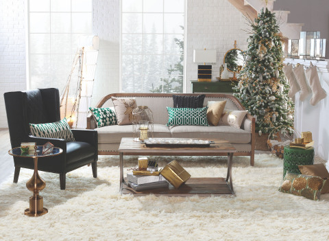 Hayneedle.com reveals Top Ten Home Décor Trends for entertaining holiday guests. (Photo: Hayneedle)