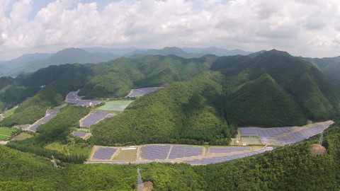 14.5MW solar power plant in Taka Town, Hyogo Prefecture of Japan (Photo: Business Wire)