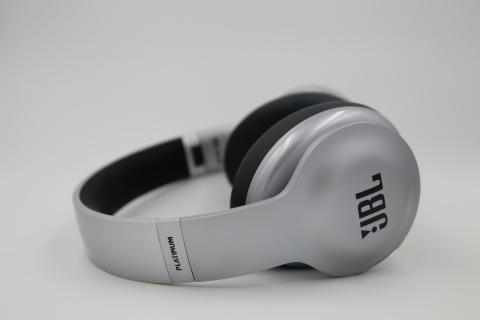 JBL 70th Birthday Platinum Headphones (Photo: Business Wire)