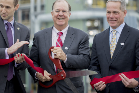 Alan McKim, chairman and CEO of Clean Harbors, cuts the ribbon to open a new hazardous waste incinerator facility in El Dorado, Ark., on Dec. 6, 2016. (Gareth Patterson/AP Images for Clean Harbors)