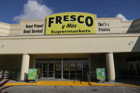 Fresco y Más offers customers an authentic Hispanic grocery store that delivers better product assortment, better value and an enhanced shopping experience with hundreds of new Hispanic items. (Photo: Business Wire)