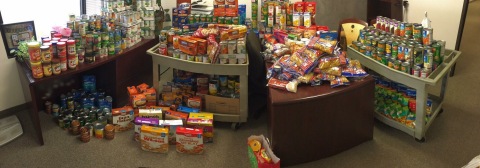 Pillar Income and TCI Collect Over 1400 Pounds of Food for North Texas Food Bank. (Photo: Business Wire)