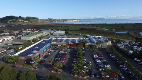 Solar panels on Cost Plus Plaza shopping center in Larkspur, CA (Photo: Business Wire)