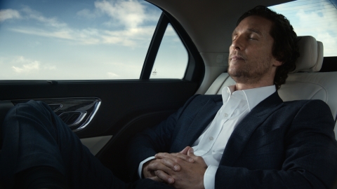 Matthew McConaughey stars in Lincoln's new television spot for Continental, which highlights its rear seat amenities. (Photo: Business Wire)