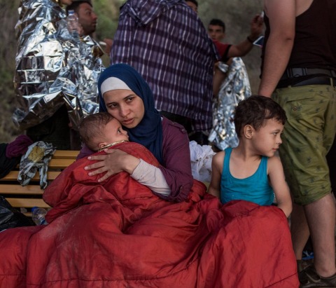 Picture of refugees in multiple camps (Photo: Business Wire)