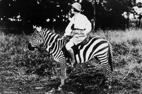 Osa in Africa, 1921. (Photo: Martin & Osa Johnson Safari Museum)