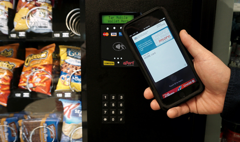 Self serve retail brings loyalty to Apple Pay (Photo: Business Wire)