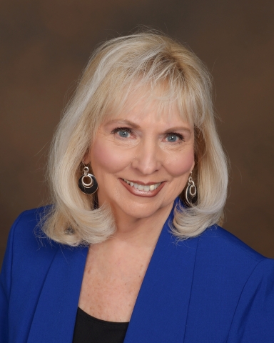 Sandy Clinton has joined Springfield, Missouri-based John Q. Hammons Hotels & Resorts’ (JQH) Embassy Suites by Hilton San Marcos Hotel, Conference Center & Spa in Texas as director of sales. She brings more than 18 years of hospitality experience to the 283-suite hotel, which features 78,000 square feet of flexible meeting space.