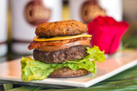 DoubleTree Cookie Burger from DoubleTree by Hilton Hotel Shenyang (Photo: Business Wire)