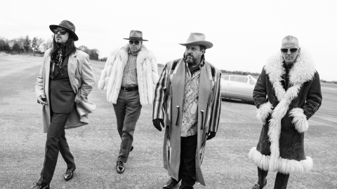 The Mavericks to perform at SugarHouse Casino on Saturday, June 10, 2017 at 9 p.m. (Photo: Business Wire)