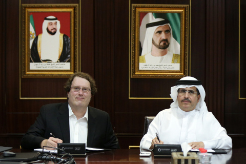The agreement was signed by HE Saeed Mohammed Al Tayer, MD & CEO of DEWA, and Mike Bell, President and CEO of Silver Spring Networks March 29, 2017.