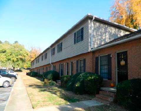 Colonial House Apartments, Hickory, NC (Photo: Business Wire)