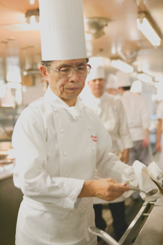 Honorary Executive Chef Midorikawa is a heavyweight in the world of French cuisine in Japan, having received many honors such as the French Republic Officier du Merite Agricole in 2006, Academie Culinaire De France Gold Medal in 2005 and 2011, and many others. (Photo: Business Wire)