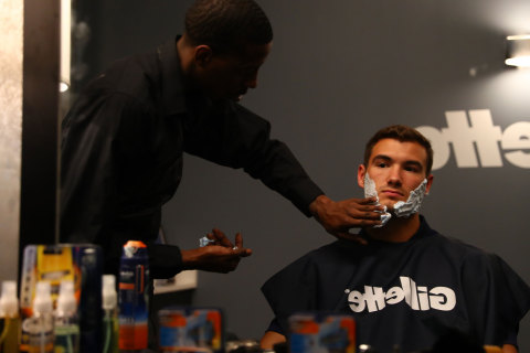 USC Quarterback Mitchell Trubisky gets ready for one of the biggest nights of his life at the NFL Draft with a Gillette Fusion ProShield shave at the P&G VIP Style Lounge in Philadelphia with his family Wednesday, April 26, 2017. (Photo: Business Wire)
