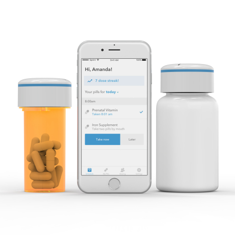 Pillsy connects to your phone using Bluetooth 4.0 and senses when the bottle is opened and closed. (Photo: Pillsy)