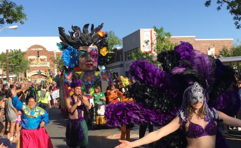 Six Flags St. Louis announces an all-new Mardi Gras Festival and Parade June 21 - July 16. The park will host the celebration with eight authentic New Orleans-style parade floats, Mardi Gras-themed décor, festive street entertainment and classic Cajun cuisine. (Photo: Business Wire)