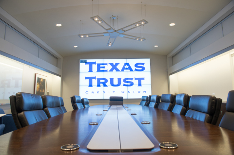 Texas Trust Credit Union's executive boardroom at its new headquarters includes a nine-screen video wall. (Photo: Business Wire)