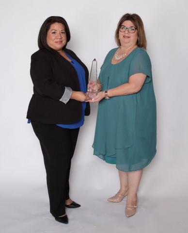 Tyler Excellence Award winners Maritza Aragon and Jeanette Guzman of the Williamson County Tax Assessor/Collection, Texas. (Photo: Business Wire)