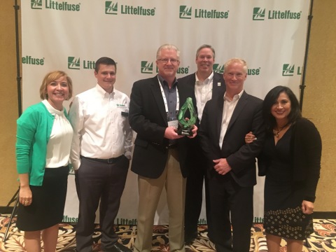Littelfuse congratulates Digi-Key Electronics on winning the 2016 High Service Distributor of the Year award. Pictured (from left to right): Dawn Manhart, Littelfuse director channel sales; Alex Conkright, Littelfuse distribution corporate account manager; Paul Dosser, Digi-Key Electronics VP business development; Dave Heinzmann, Littelfuse president and chief executive officer; Eric Wendt, Digi-Key Electronics supplier business development manager; and Monica Flores, Digi-Key Electronics area director, Mexico. (Photo: Business Wire)