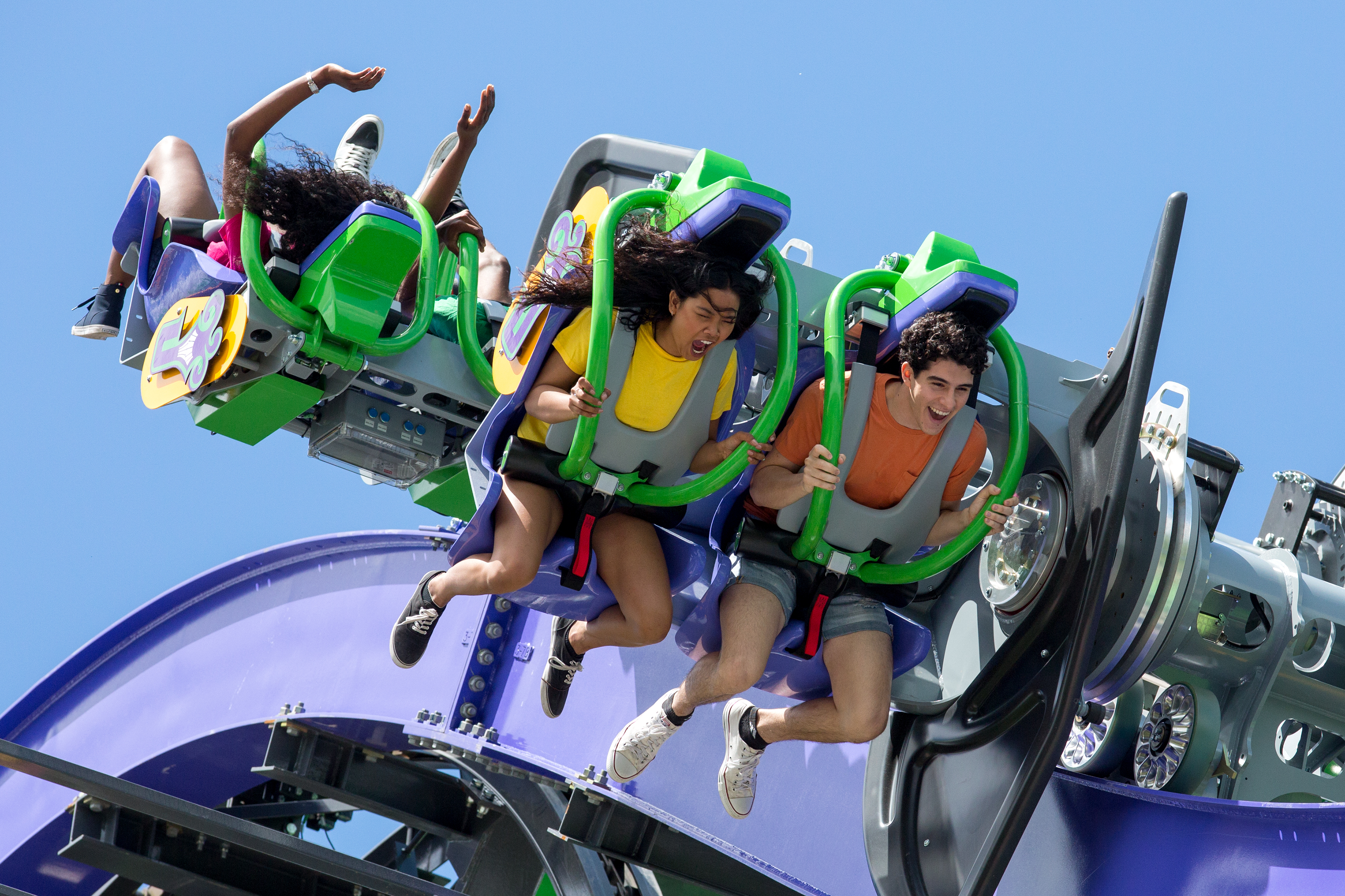 Chaos is Unleashed with THE JOKER Free Fly Coaster at Six Flags