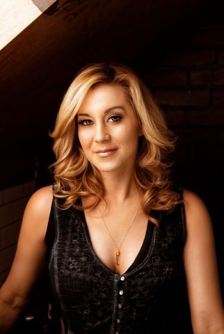 Kellie Pickler will perform at The Event Center at SugarHouse Casino on Saturday, August 5 at 9 p.m. (Photo: Business Wire)