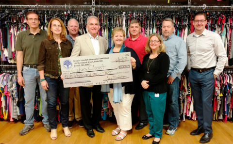 Left to right: George Duane, Karen McCloskey, Andy Sicard, Jay Linnehan executive director at Greater Lowell Community Foundation, Mickey Cockrell executive director at Catie’s Closet, Stephen Swidrak, Joanna Fleming, Mark Gosselin, George Nugent deputy executive director Greater Lowell Community Foundation. (Photo: Business Wire)