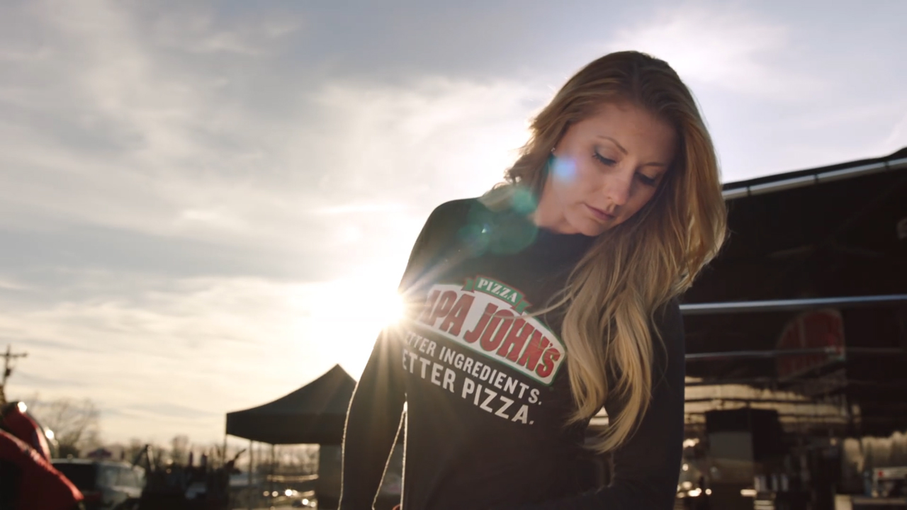 The new Papa John's Pizza ad features the underdog story of dragster driver Leah Pritchett. The campaign spotlights her 11,000-horsepower, gold Papa John's dragster, a salute to Papa John's own symbol of sacrifice (his iconic Camaro Z28).