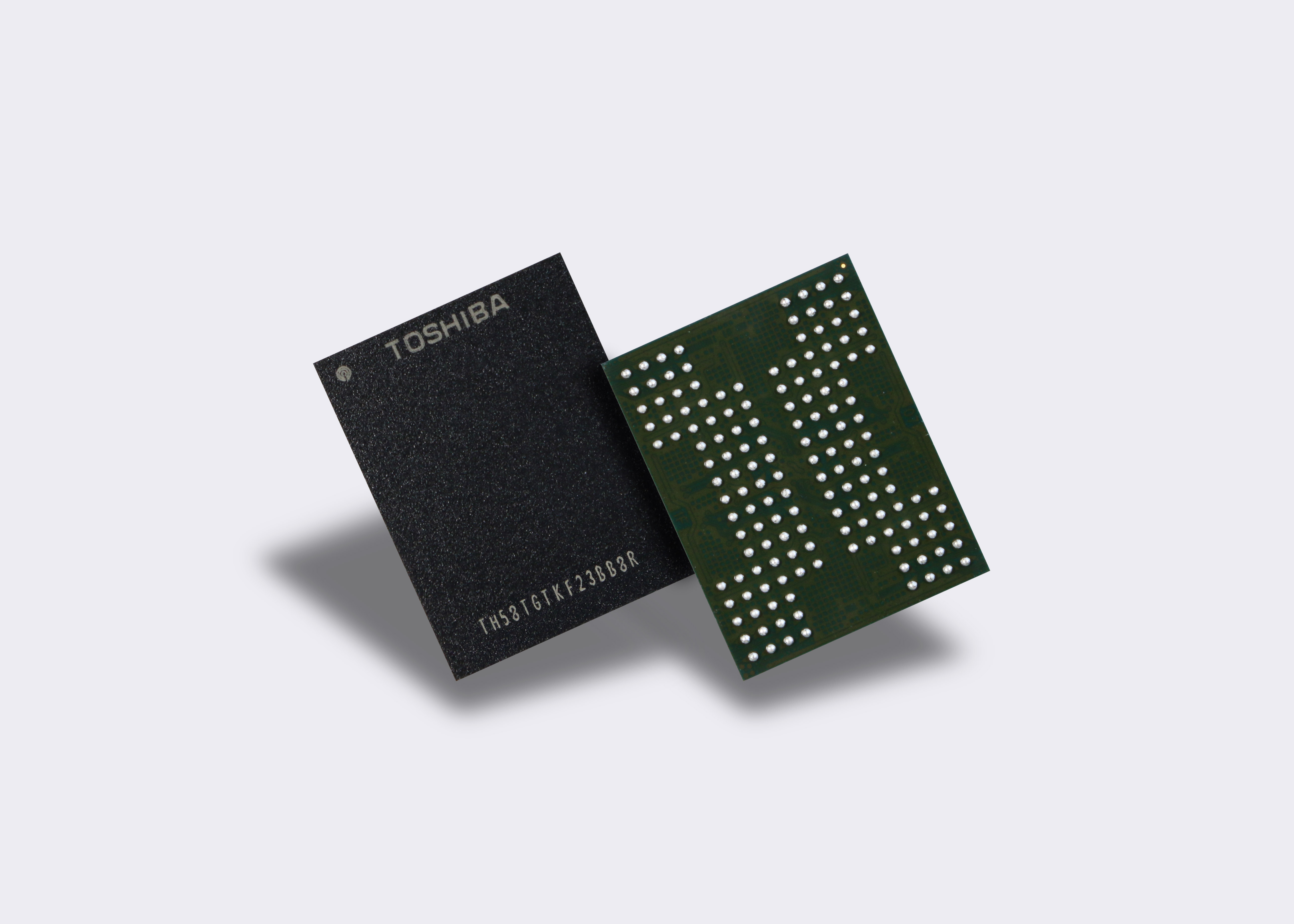 Чип памяти ssd. Toshiba 3d NAND. Чипы памяти SSD. Чип памяти USB auddesn46h1.