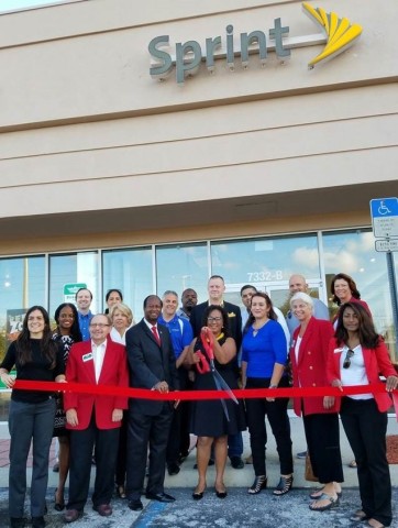 Sprint celebrates the grand openings of new retail stores across Florida. (Photo: Business Wire)
