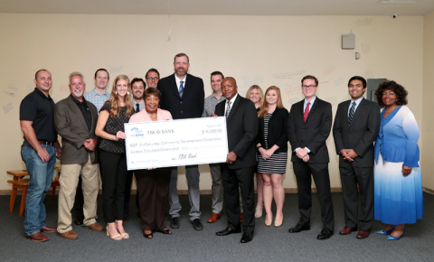 On August 7, 2017, Congresswoman Eddie Bernice Johnson (TX-District 30) joined representatives from the offices of U.S. Senator John Cornyn and Texas State Representative Toni Rose (District 110) in a $16,000 Partnership Grant Program check presentation to 2ndSaturday Community Development Corporation from the Federal Home Loan Bank of Dallas and member institution TBK Bank. (Photo: Business Wire)