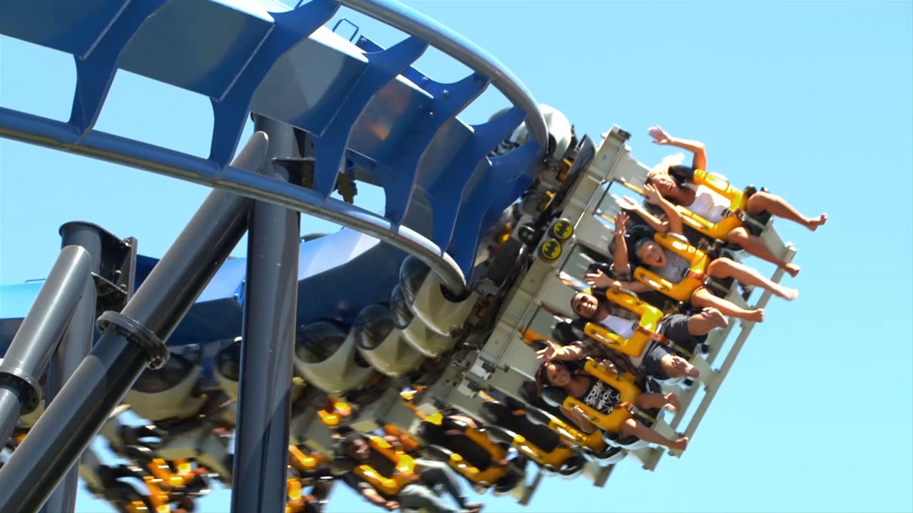 Worlds Tallest Pendulum Ride Crazanity At Six Flags Magic Mountain