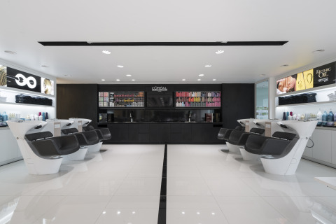 Soraa lamps have been installed at the L'Oréal Academy in Jakarta, Indonesia where they train beauty professionals to be trend-setters in the industry. (Photo credit: Sefval Mogalana)