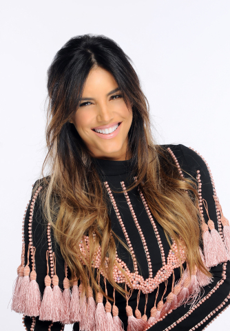Gaby Espino celebrates National Hispanic Heritage Month with Macy’s (Photo: Business Wire)